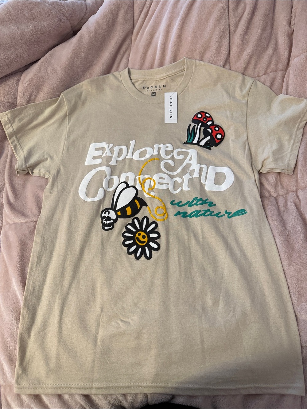 PacSun Men Beige 'Explore & Connect with Nature' Graphic Tee